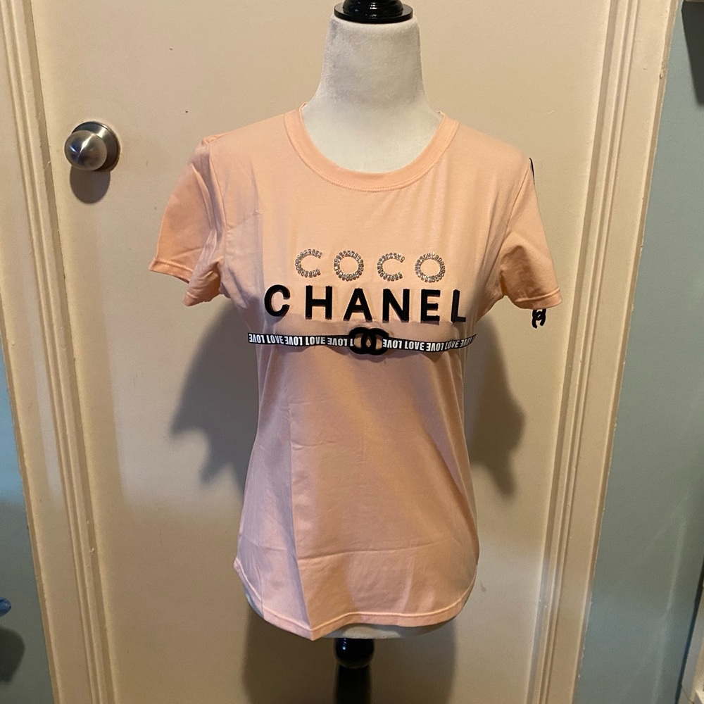 Peach Short Sleeve Tee with Logo Print
